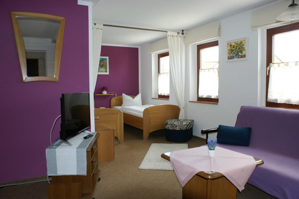 Pension Goldener Anker Reinhardtsdorf-Schona Exterior photo