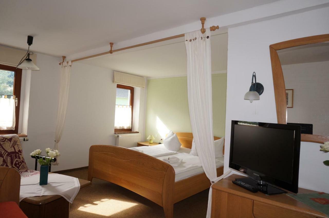 Pension Goldener Anker Reinhardtsdorf-Schona Exterior photo